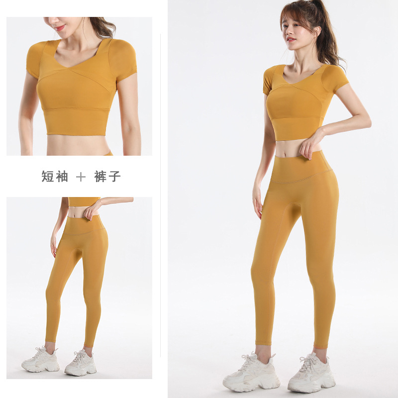 Quick Dry Set Sports Top With  - Fitness & Nutrition Lab Zapopan ulasan dan harga